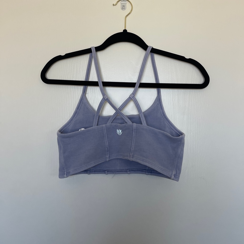 3 workout tank tops - Picture 2 of 6
